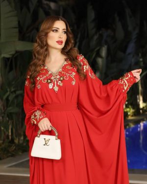 نسرين طافش تكشف للمرة الأولى عن وجه زوجها