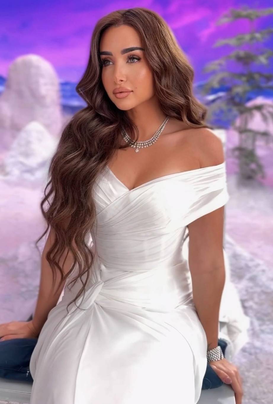 هنا الزاهد