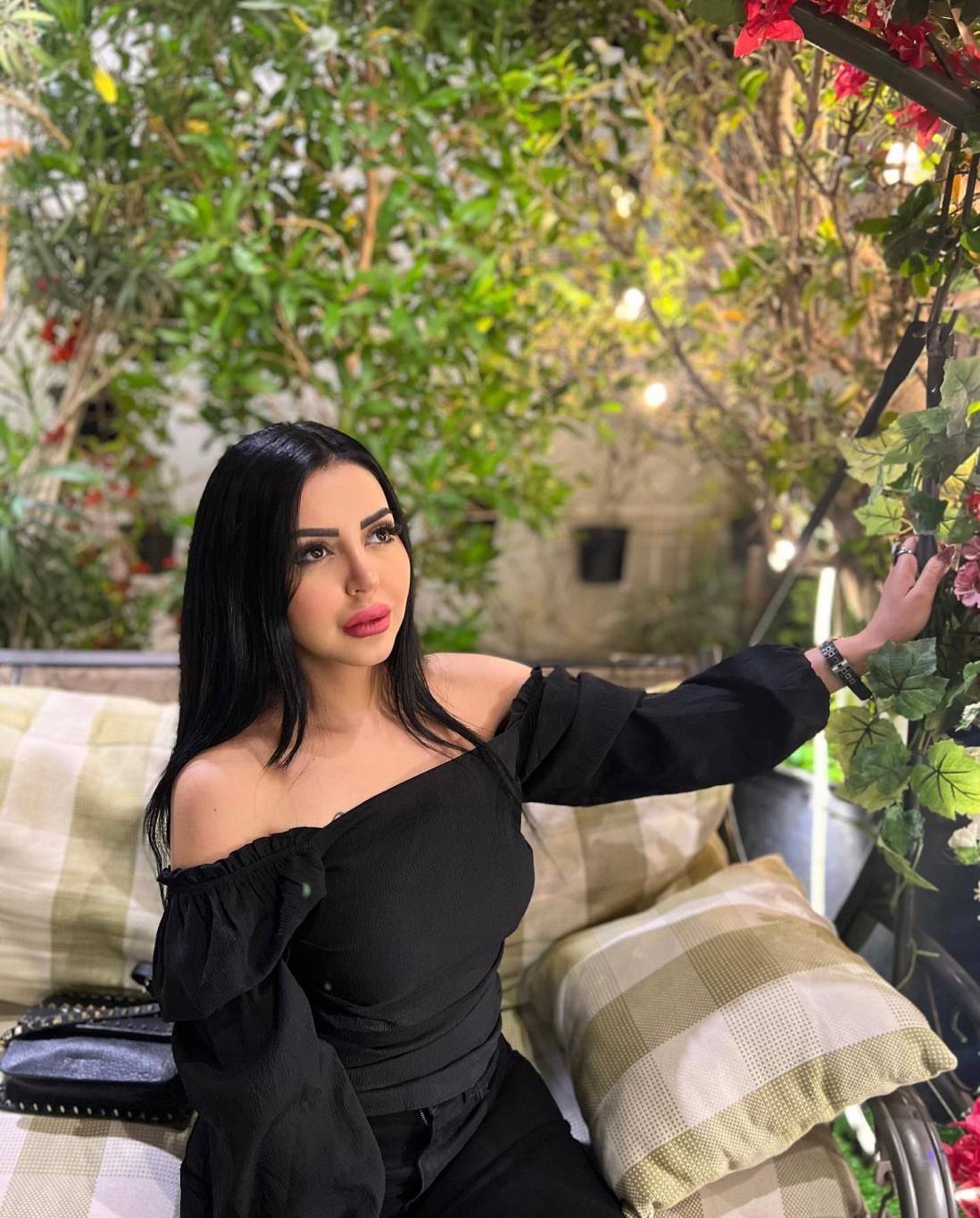 سوار النجار توّجه رسالة مؤثرة لشقيقتها إيناس بعد رحيلها