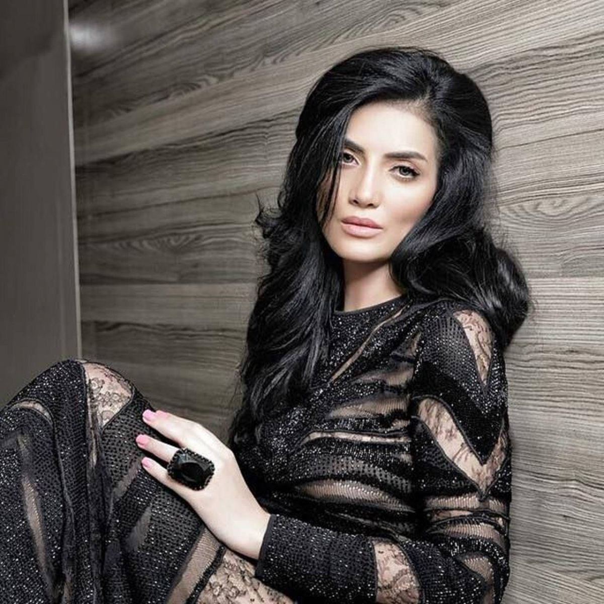 نزار الفارس يعيد جدل علاقته بحورية فرغلي الى الواجهة (فيديو)