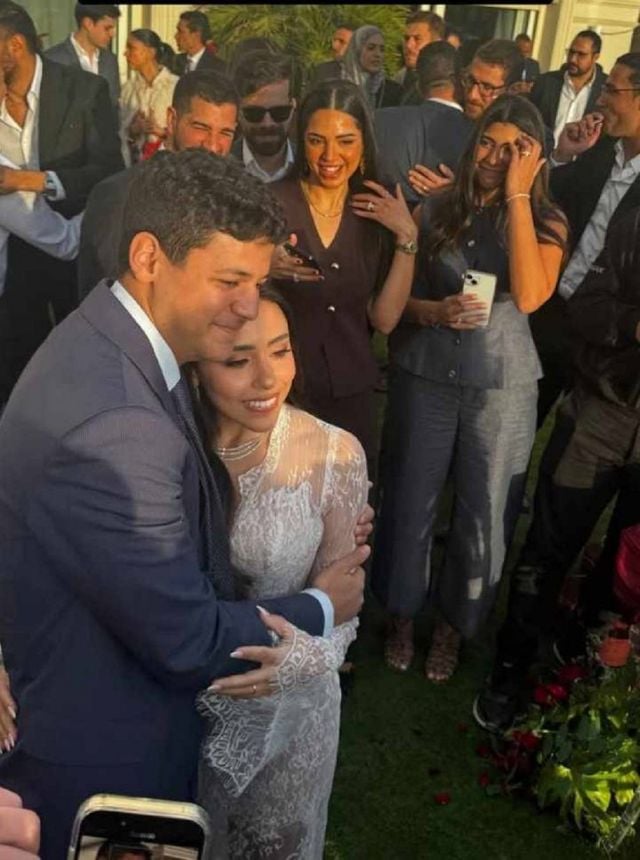 كريم داش وزوجته