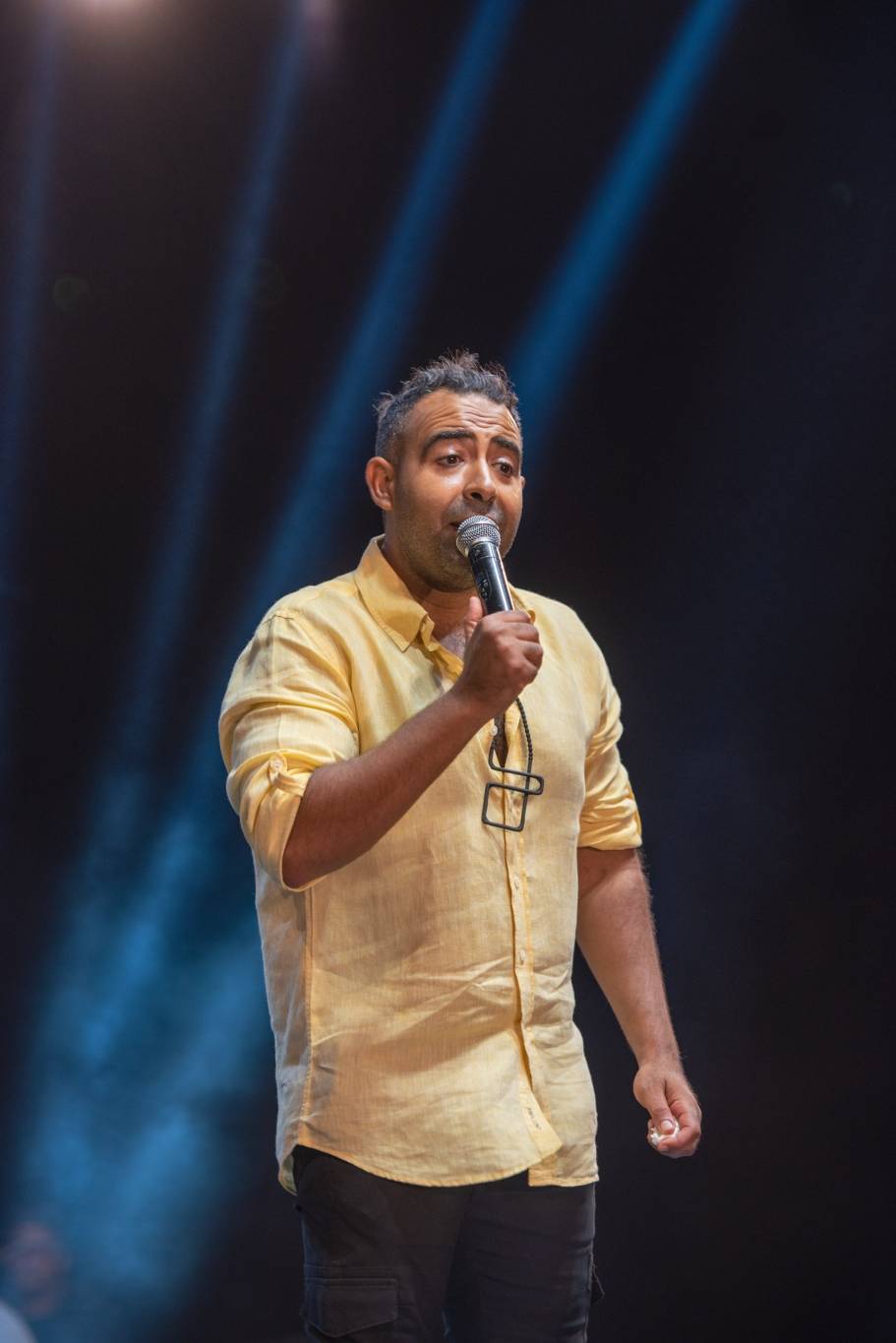 محمد عدوية يكشف للمرة الأولى تفاصيل مرعبة في دفن والده