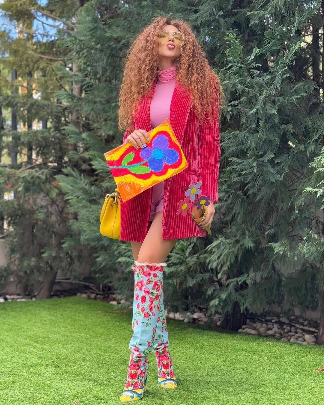 ميريام فارس تحتفل مع طفليها وتزيّن منزلها الفخم