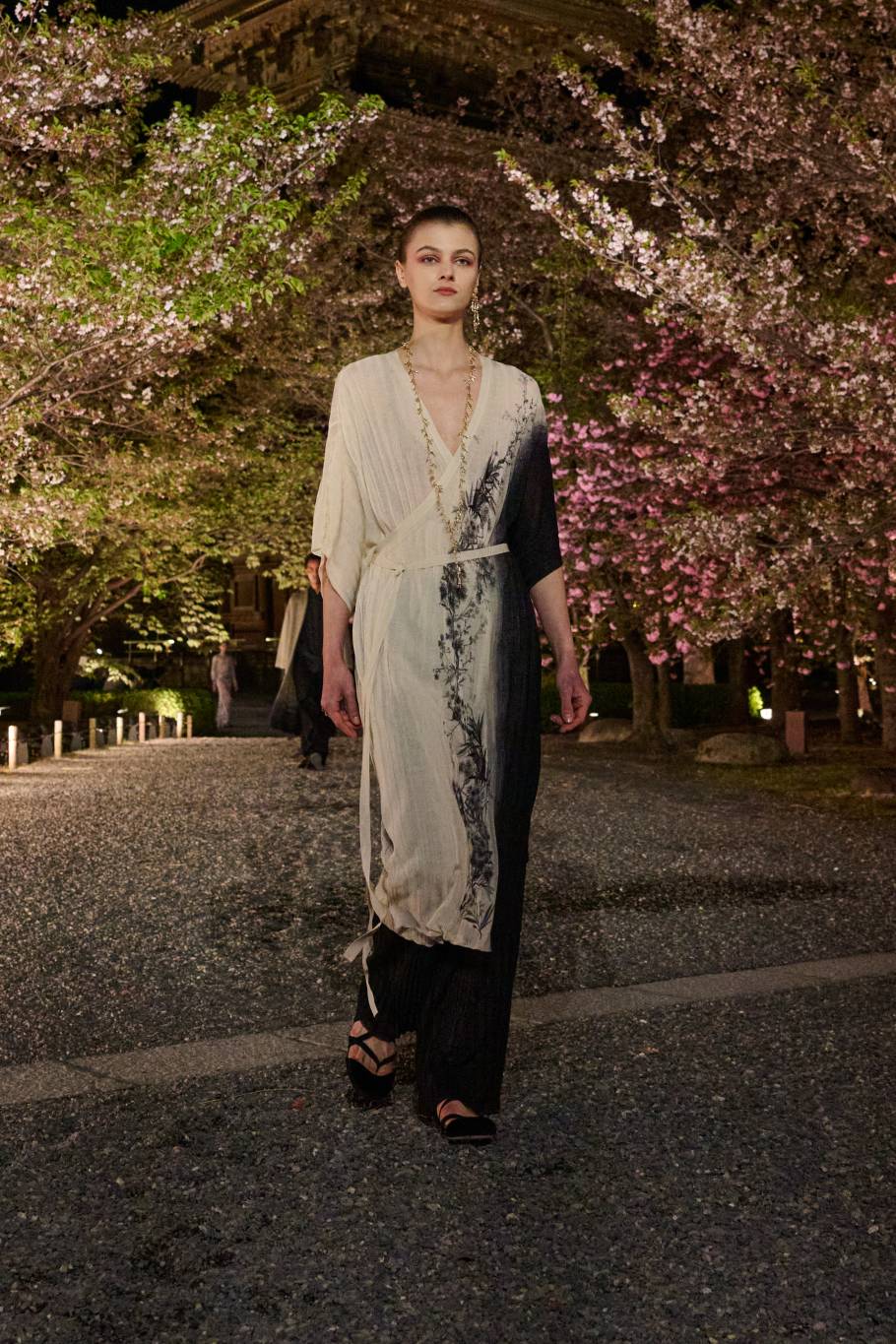 DIOR FALL25 KYOTO DIOR FALL25 KYOTO