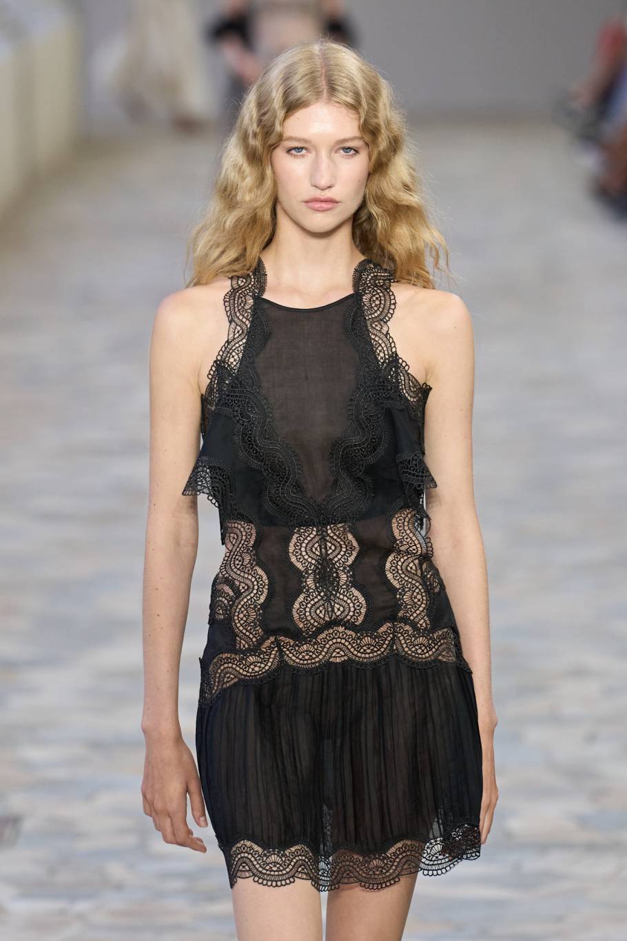 ألبيرتا فيريتي Alberta Ferretti
