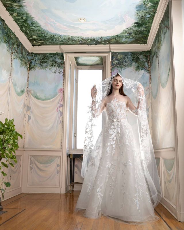 أبرز صيحات فساتين الزفاف لموسم ربيع وصيف 2025