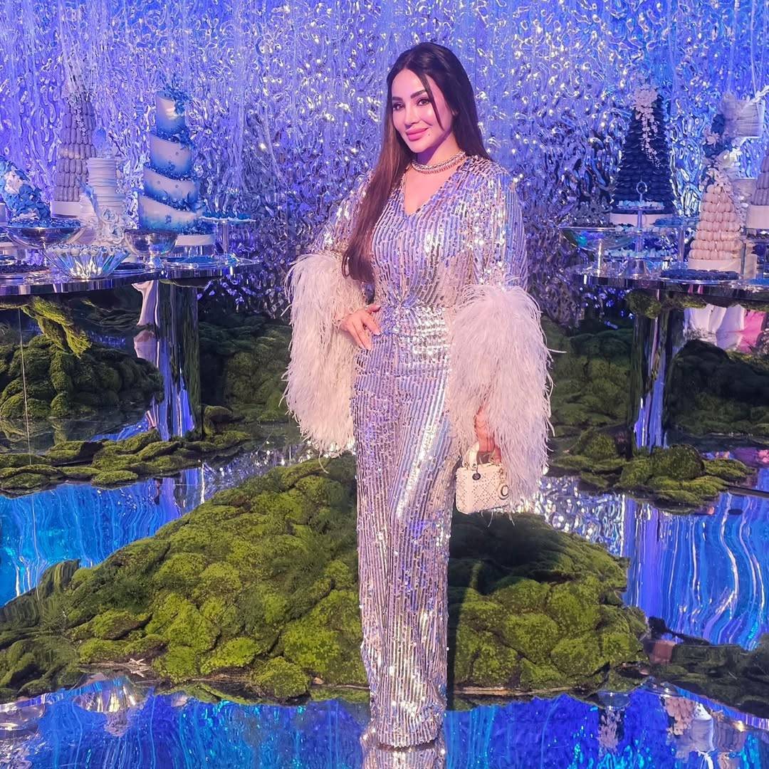 لجين عمران تتألق بفخامة لا محدودة في زفاف أميري