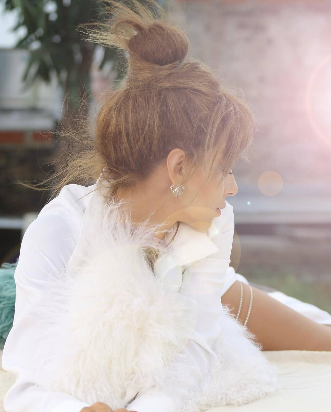 ميريام فارس تخطف الأنظار بفيديو جديد من كواليس إطلالة 