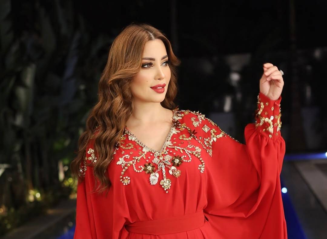 نسرين طافش تستمتع بوقتها مع زوجها (فيديو)