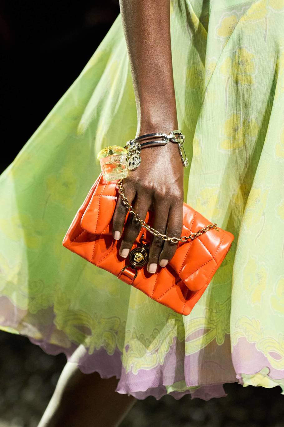 فرساتشي Versace
