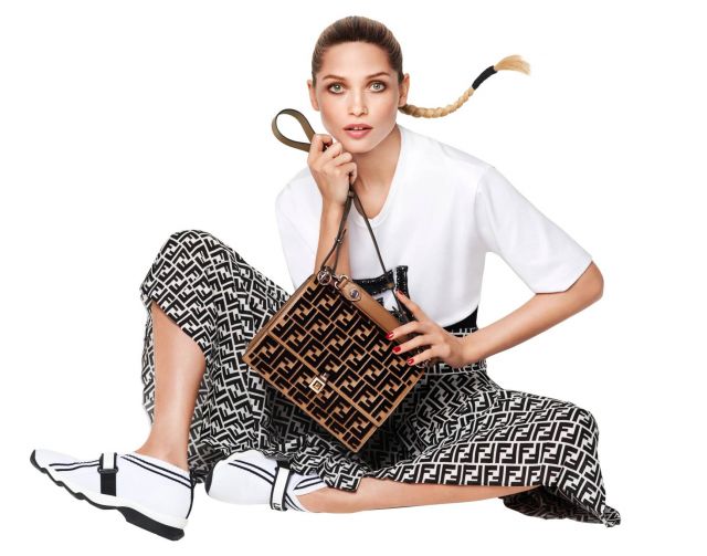 طابع تذكاري خاص لـFendi بمناسبة الذكرى المئوية لتأسيسها