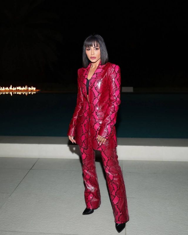 مهيرة عبد العزيز بتصميم روبرتو كافاللي Roberto Cavalli