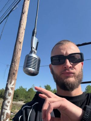 مروان موسى أوّل فنّان مصريّ يُغنّي بالعربيّة على From The Block