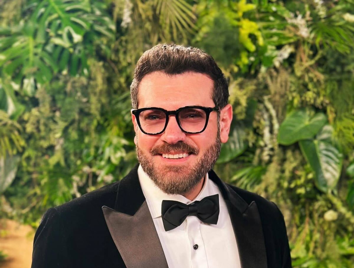 عمرو يوسف يرفض ذكر أسباب اعتذار منة شلبي عن 