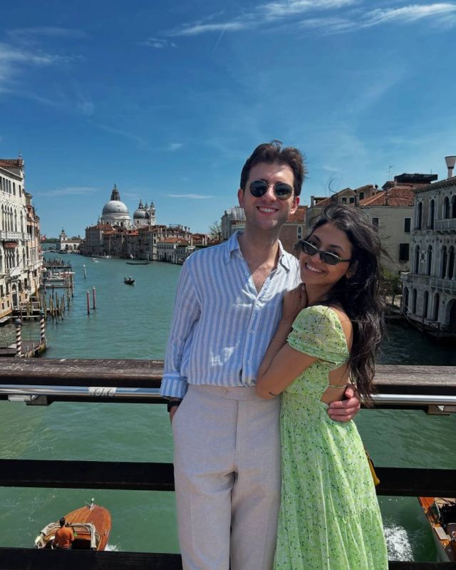 مي الغيطي وزوجها