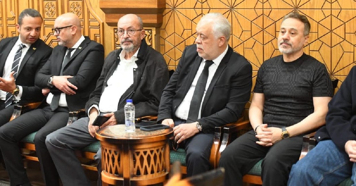 الحزن على وجه كارول سماحة في عزاء زوجها بحضور النجوم (صور)