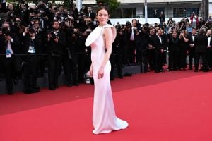 كيف سيطر اللون الأبيض على إطلالات النجمات في مهرجان كان السينمائي 2025؟