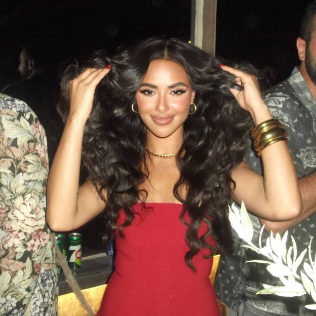 آية سماحة تحتفل بيوم ميلاد زوجها برسالة طريفة