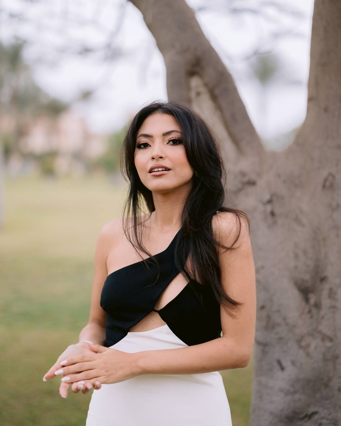 فيديو وصور رومانسية من شهر عسل مي الغيطي