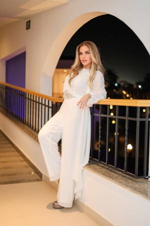 نيكول سابا تُشعل حفل شرم الشيخ بإطلالة ناعمة (صور)