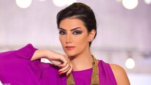 حورية فرغلي تتغزل بهذا الشاب وهو يردّ (فيديو)