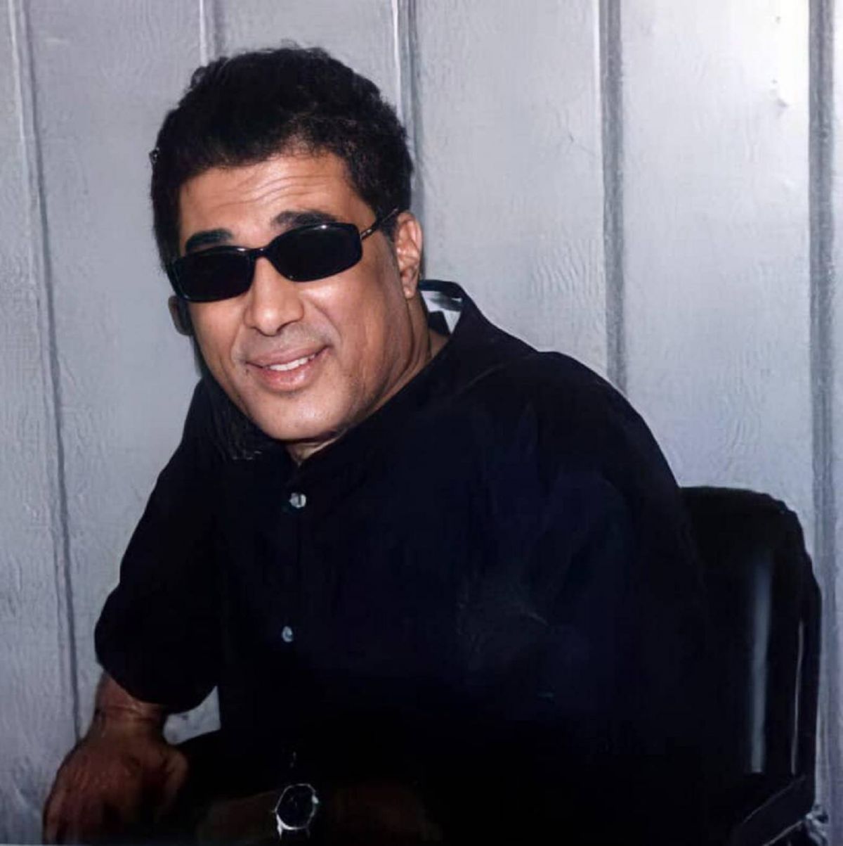 ماكيير المشاهير يكشف أسراراً جديدة عن أحمد زكي وسمير صبري (فيديو)