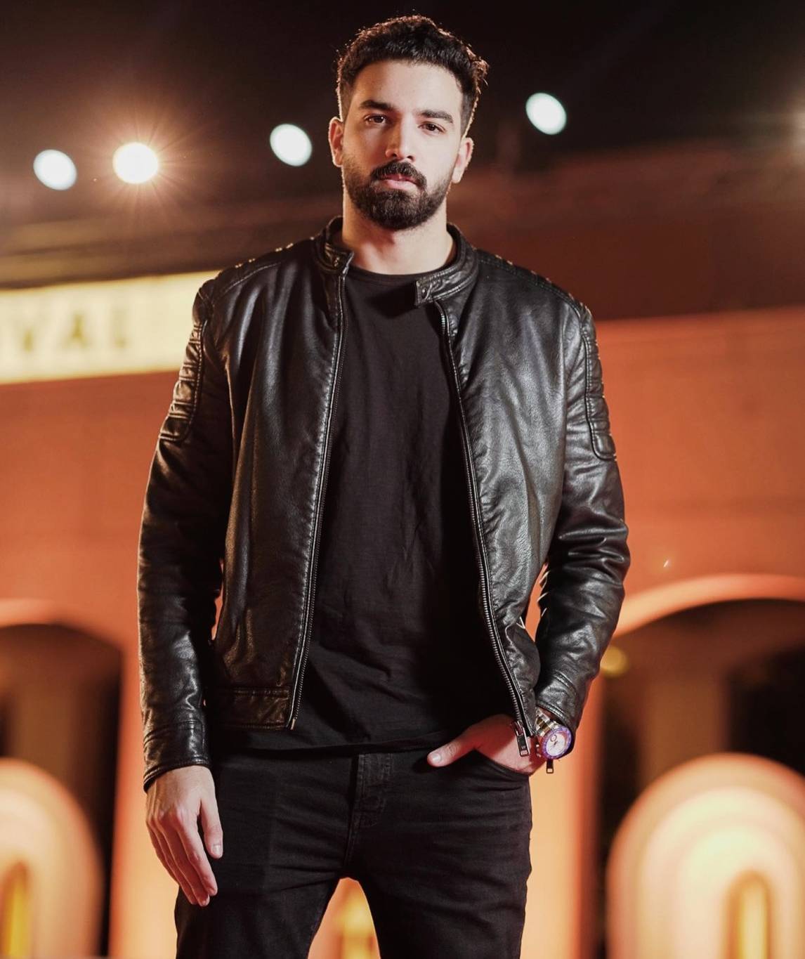 فنان مصري يكشف تعرضه للخيانة مرتين وموقفه من إجهاض طفله (فيديو)