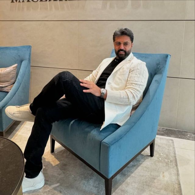 يعقوب بوشهري يستقبل مولوده الأول ويختار له هذا الاسم