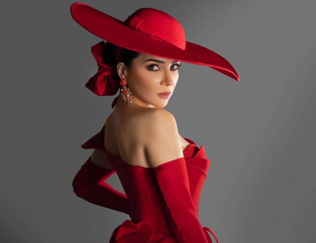 مي عز الدين