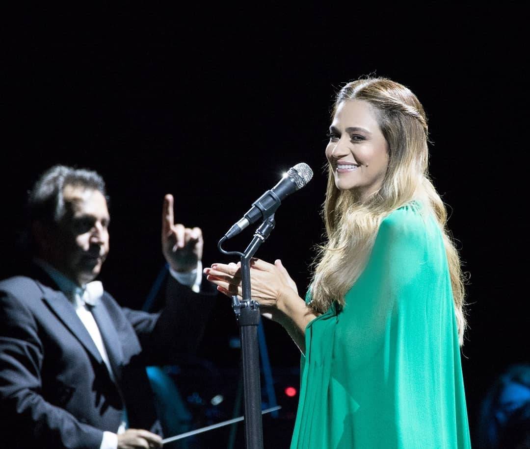 خطوبة ابن جوليا بطرس الوسيم... تعرّفوا إليه