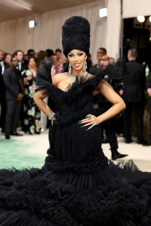 حفل Met Gala 2025 على بُعد أيام: كل ما تحتاجين لمعرفته عن أهم ليلة في عالم الموضة