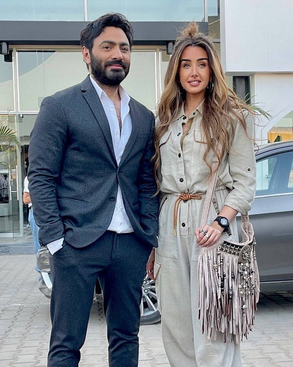 تامر حسني وهنا الزاهد يشوّقان الجمهور لفيلمهما في عيد الأضحى (فيديو)