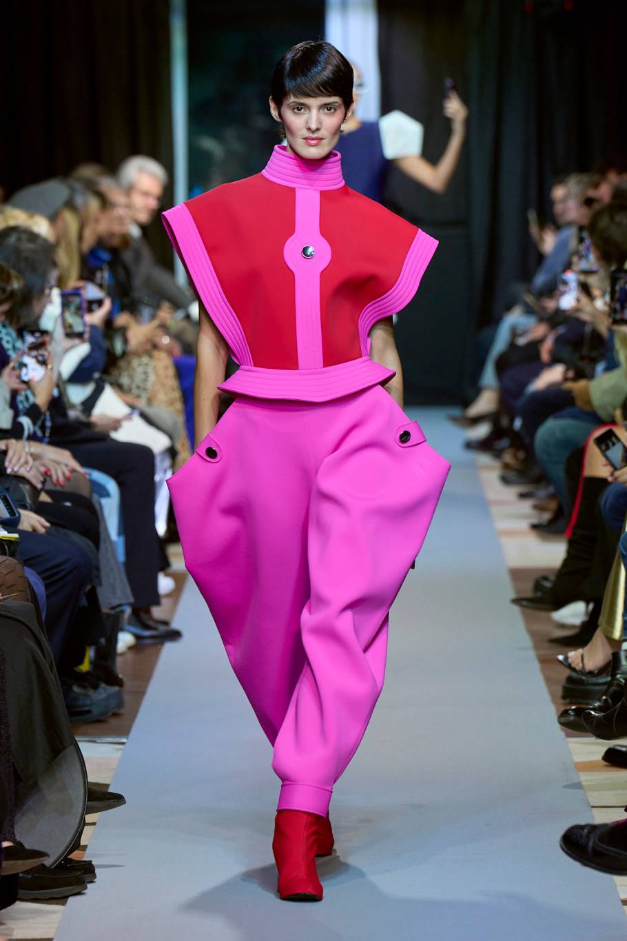 بيار كاردان Pierre Cardin بيار كاردان Pierre Cardin