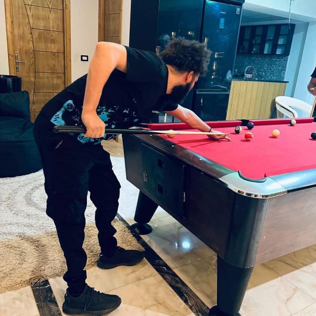 رحيل نجم عربي بعد صراع مع مرض نادر