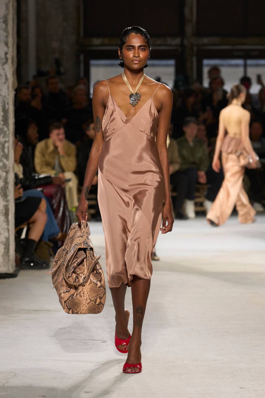 درايز فان نوتن Dries Van Noten درايز فان نوتن Dries Van Noten