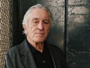 روبرت دي نيرو يدعم ابنه المتحوّل جنسياً إلى امرأة