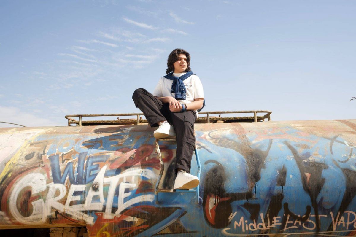 آدم البنّا يواصل تألقه بعد تصدّره الترند بـ