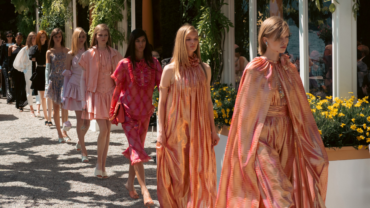 مجموعة Chanel Cruise 2026.. الأناقة والرقي للمرأة العصرية