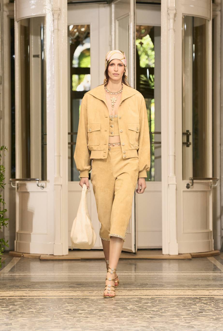 chanel cruise 2025-26 chanel cruise 2025-26