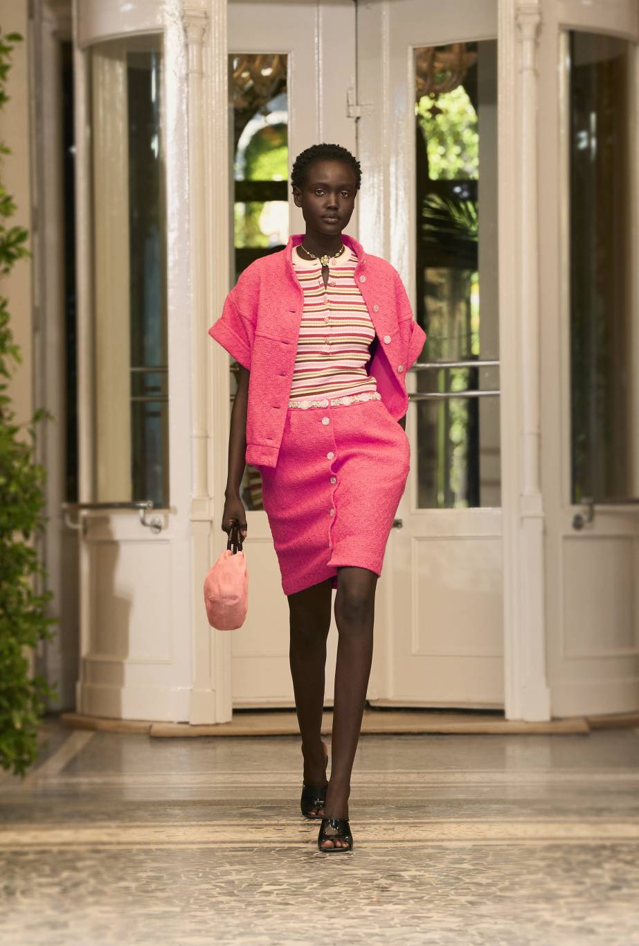 chanel cruise 2025-26 chanel cruise 2025-26