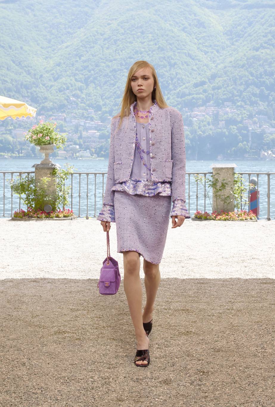 chanel cruise 2025-26 chanel cruise 2025-26