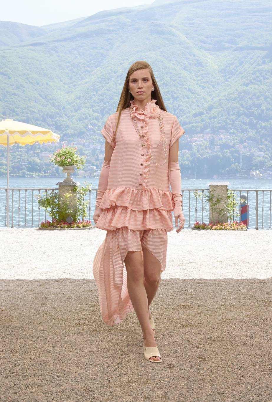 chanel cruise 2025-26 chanel cruise 2025-26