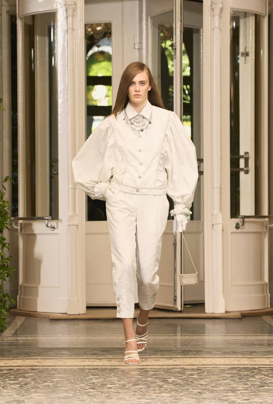 chanel cruise 2025-26 chanel cruise 2025-26