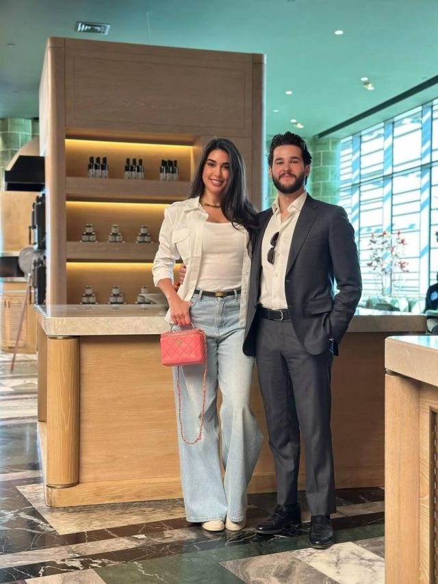 ياسمين صبري وشقيقها