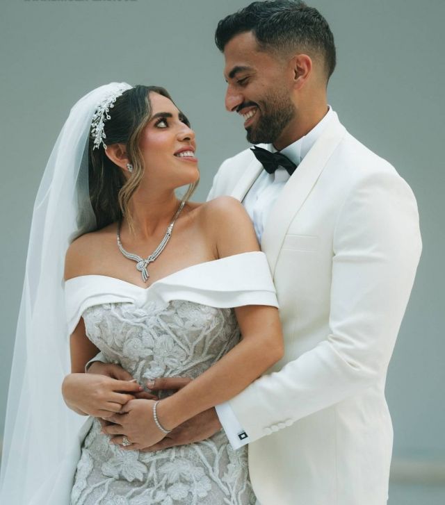 منة القيعي تعلّق للمرة الأولى على حفل زفافها