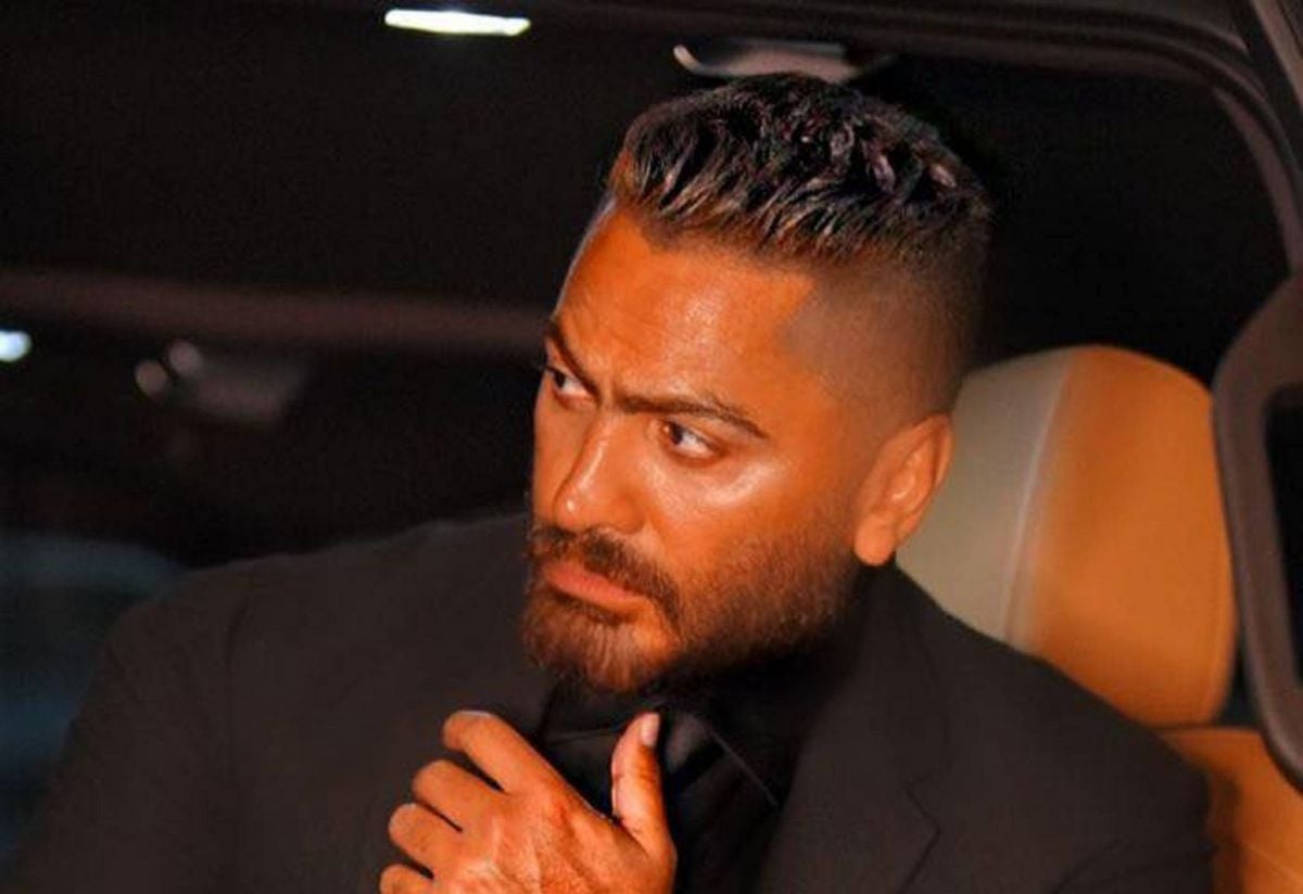 تامر حسني يوجّه رسالة مؤثرة لجمهوره في حفله بالكويت (فيديو)