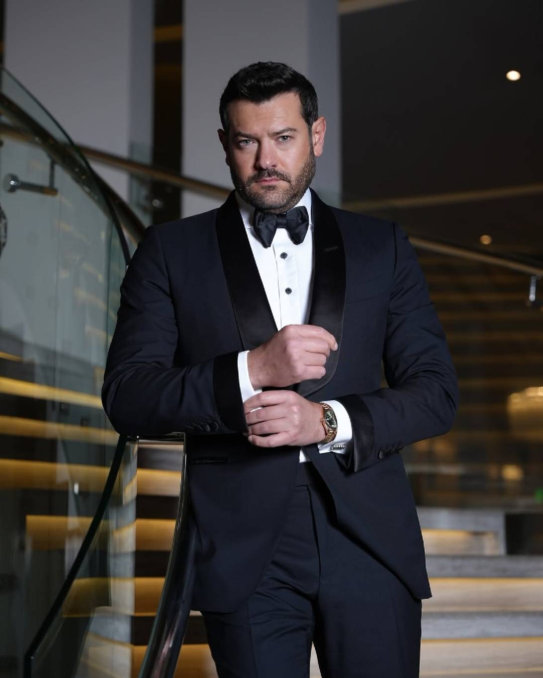 عمرو يوسف يخوض سباق الصيف بفيلمين للعام الثاني (صور)