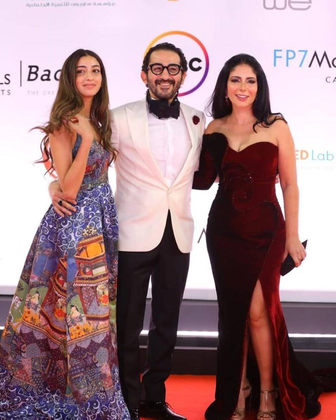 ابنة أحمد حلمي ومنى زكي تشعل مواقع التواصل بالشبه مع والدتها