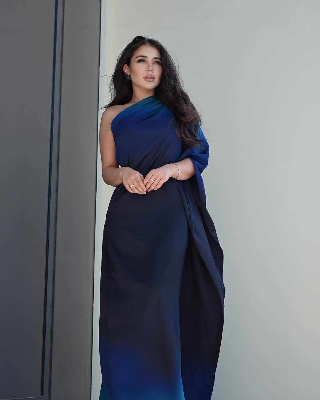 هيا مرعشلي ساحرة في يوم ميلادها