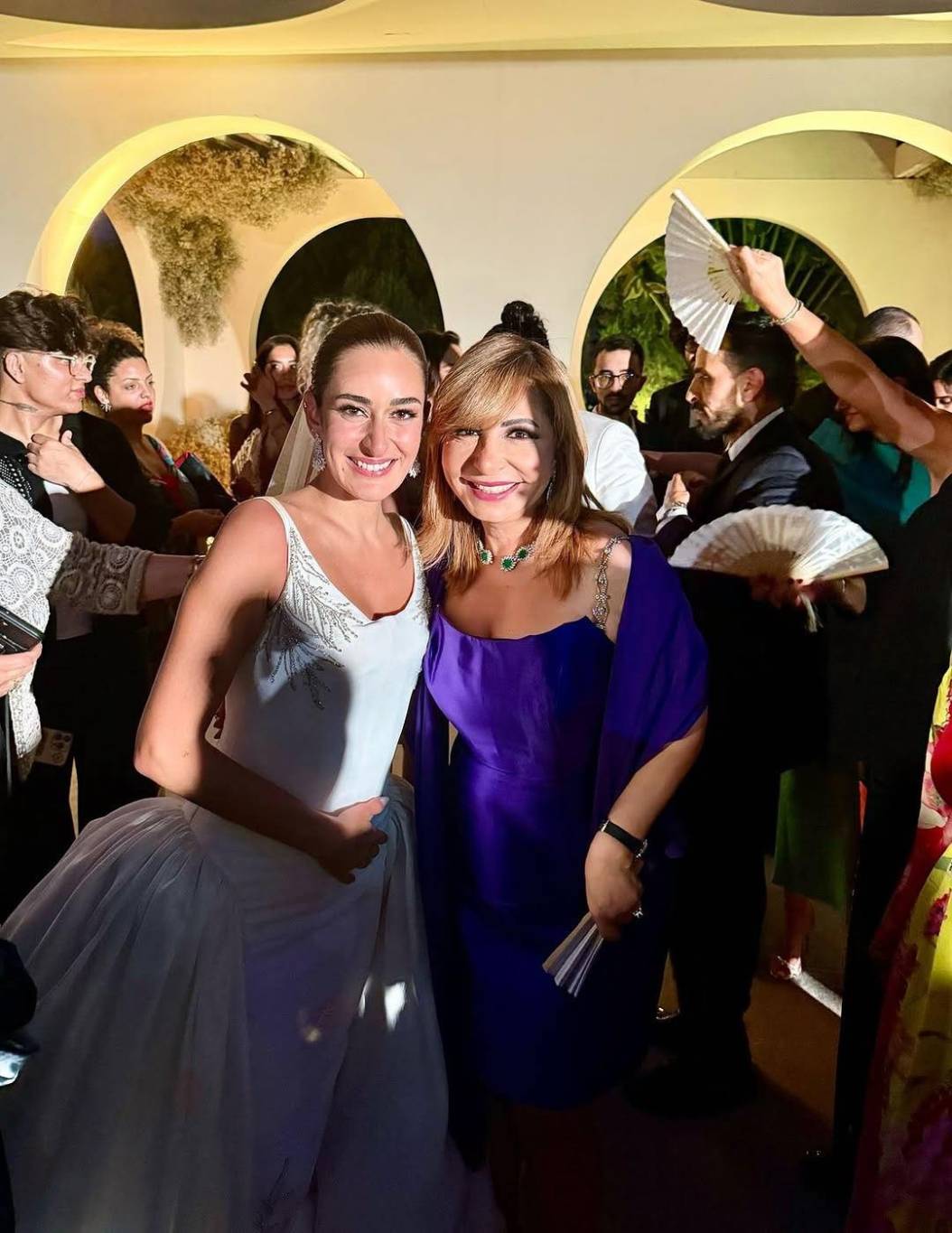 أمينة خليل مع لميس الحديدي أمينة خليل مع لميس الحديدي